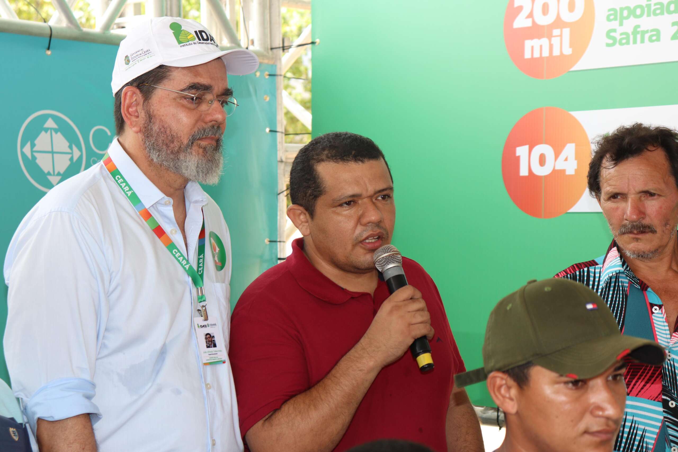 SDA entrega títulos de terra durante a Expoita - Secretaria do  Desenvolvimento Agrário