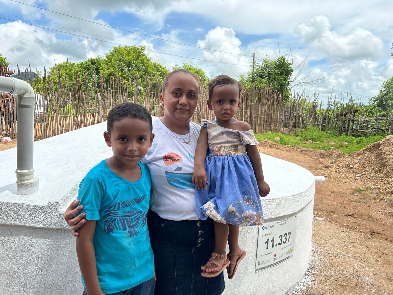 SDA entrega 50 cisternas de primeira água para comunidade rural de Massapê