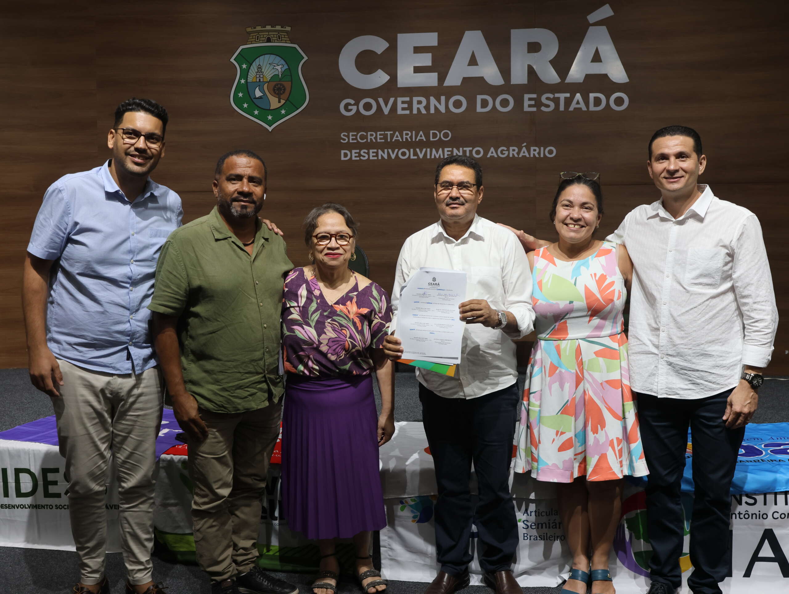 Na despedida da SDA, Moisés Braz assina contratos de R$ 129,9 milhões com entidades executoras do Sertão Vivo no Ceará